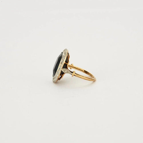 Bague 50.5 Bague ancienne - Bague entourage saphir ovale en or 18 carats et diamants 58 Facettes 1934