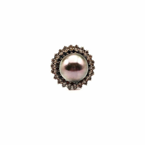 Bague 53.5 Bague en or blanc 18 carats, perle grise et diamants 58 Facettes 21015304