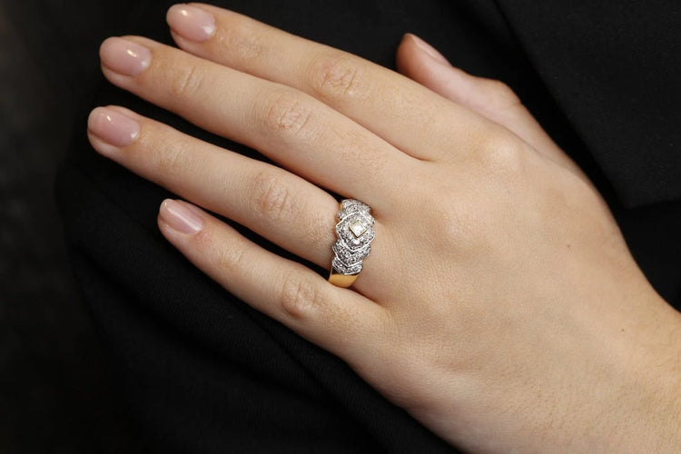 34d63937-971f-413f-cf19-1360804e8500