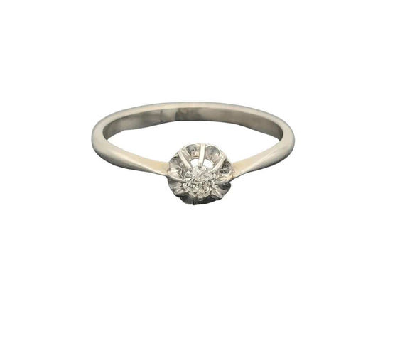 Bague 53 Bague solitaire vintage en or gris 18K avec diamant 58 Facettes