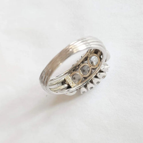 Bague 57 Carl Bucherer - Bague vintage imposante en or gris 18K et diamants 58 Facettes