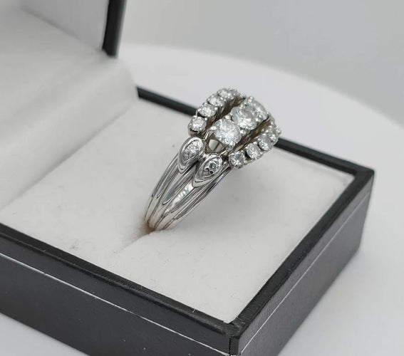 Bague 57 Carl Bucherer - Bague vintage imposante en or gris 18K et diamants 58 Facettes