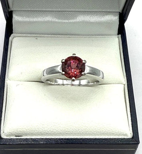 Bague 55 Solitaire - Bague en or gris 18K au spinelle rose 58 Facettes