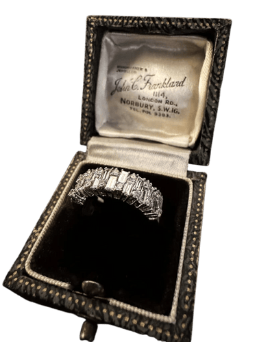Bague 54 Bague demi-alliance en or blanc sertie de diamants 58 Facettes