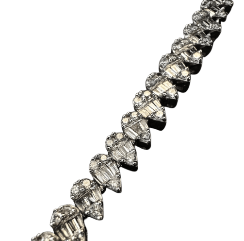 Bracelet Bracelet en or blanc 14 carats avec diamants 58 Facettes