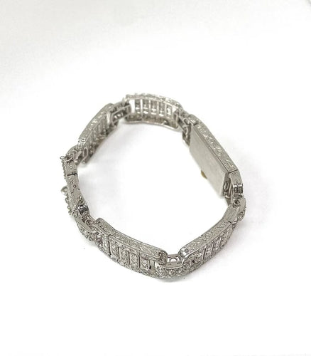 22563166-6a1f-42c3-e13d-bd127c2bd700