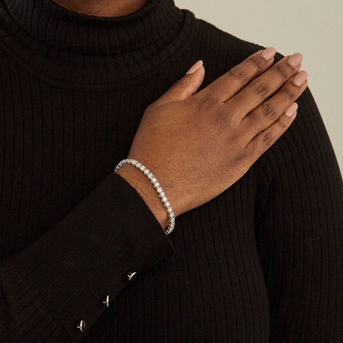 Bracelet Bracelet tennis en or blanc 18 carats et diamants 9,5 ct 58 Facettes