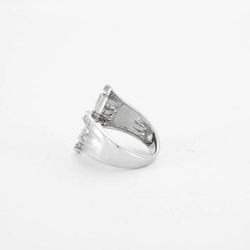 Bague 52 Bague en or blanc 18 carats avec 90 diamants 58 Facettes