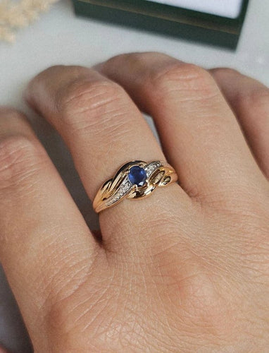 Bague 55 Bague saphir ovale en or jaune et or blanc 18 carats 58 Facettes 637
