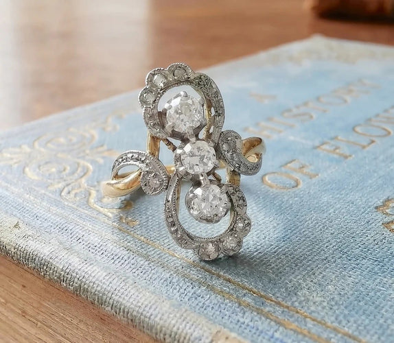 Bague 56 Bague ancienne (1910–1920) en or 18 carats et platine, diamants 58 Facettes 1764