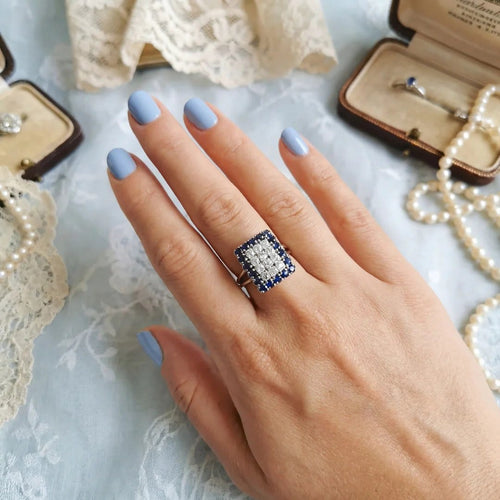 Bague 58 Bague vintage 1970-1980 saphirs et diamants en or gris 18 carats 58 Facettes 1757