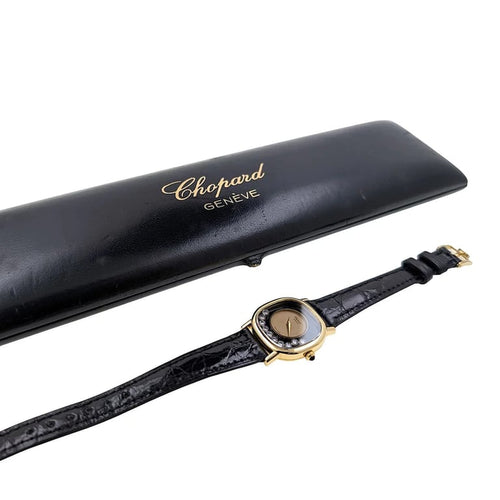 Montre Chopard Happy Diamonds - Montre coussin en or 18 carats et diamants 58 Facettes