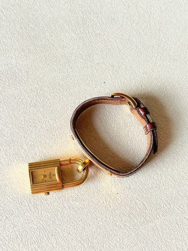 Montre Hermès Kelly - Montre à quartz avec bracelet cuir marron 58 Facettes WC-2025-1813