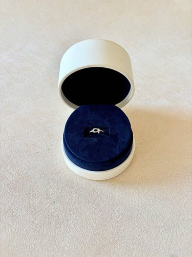 245b461e-a7bc-40f0-c9b0-4d82fcc02800