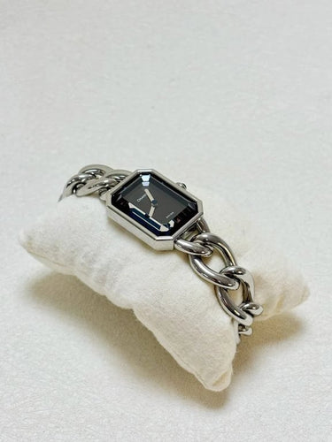 c0321697-db03-45a0-5b8f-9aebe06c7600