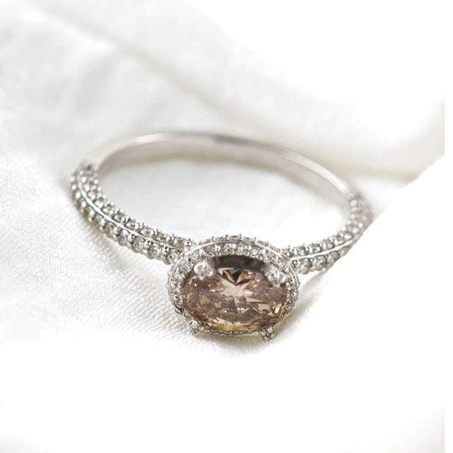 Bague 55 Bague en or blanc 18 carats avec diamant champagne et diamants 58 Facettes AO-0002