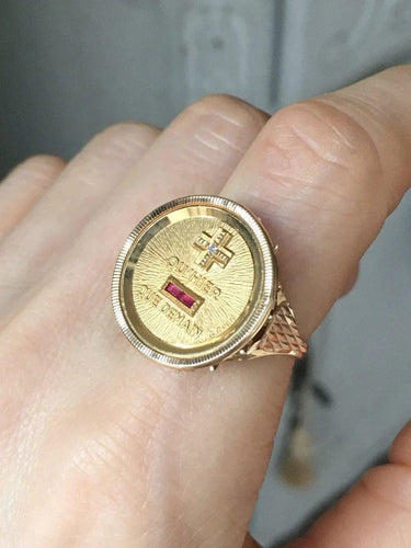 Bague 53 Augis - Bague d’amour en or jaune 18k avec diamant et rubis synthétiques 58 Facettes