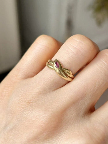 Bague 49 Bague serpent enroulé en or jaune 18k et rubis 58 Facettes