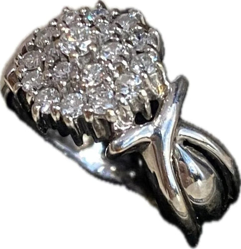 Bague 51 Bague en or gris 18K avec 19 diamants 0,60 ct 58 Facettes