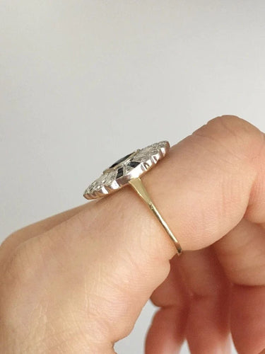 Bague 50.5 Bague Art déco pavée en or jaune 18K et platine, saphirs et diamants 58 Facettes
