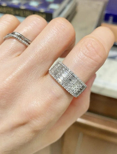 Bague 53 Bague - Or blanc 18 carats et diamants 58 Facettes