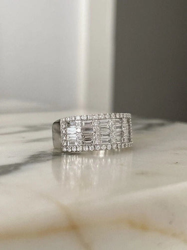 Bague 53 Bague - Or blanc 18 carats et diamants 58 Facettes
