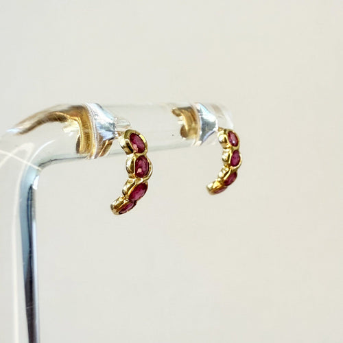 Boucles d'oreilles Boucles d’oreilles rubis en or jaune 58 Facettes INV019