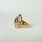 Bague 57 Bague navette en or jaune et or gris 18 carats, saphirs et diamants 58 Facettes
