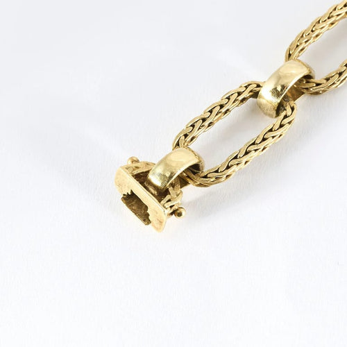 c3104fb6-09e7-4131-fa7b-a3572d832000