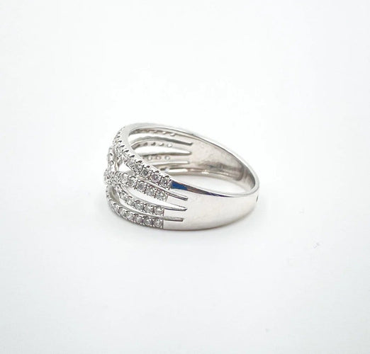 Bague 55 Bague bandeau en or gris et diamants 58 Facettes