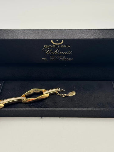 9d46db80-34b5-4d3e-9264-880118b90000