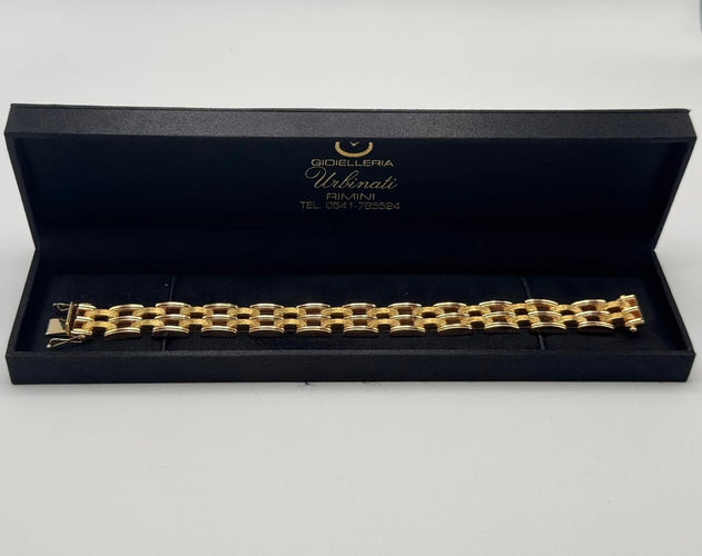 a7678a2e-f137-437e-f9ac-ff4e9dc92e00