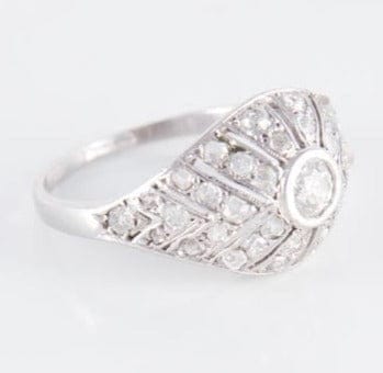 Bague 51 Bague dôme en platine 850 ornée de diamants 58 Facettes
