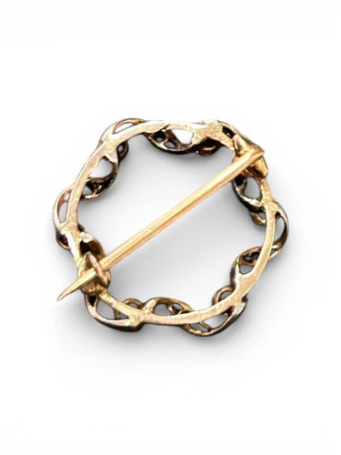 Broche Broche circulaire en or jaune et blanc, saphirs et diamants 58 Facettes