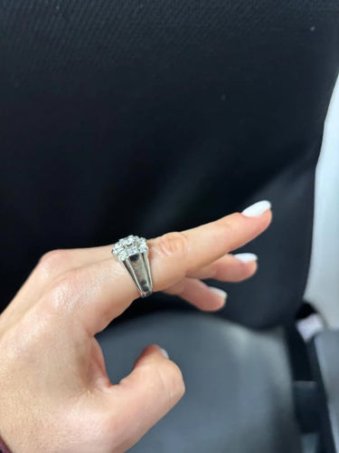 9e3159a8-f401-4b42-cd8d-fd1a7697a300