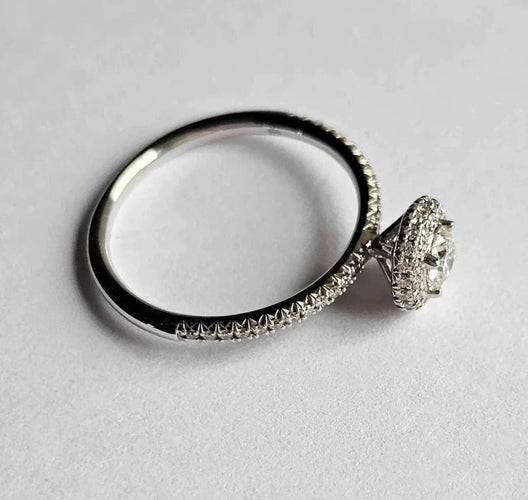 Bague 56 Hulchi Belluni - Bague eternity en or blanc et diamants 58 Facettes 96164-WW