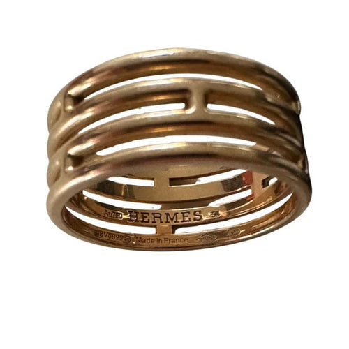 e5b35b9a-40d8-42b8-c2b3-87cea1522f00