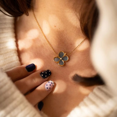 7e933133-08d2-4e84-8d8c-855adf41d900