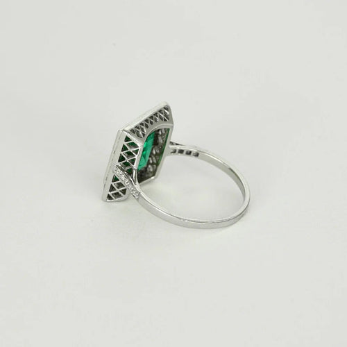 Bague 56 Art Déco - Bague en platine 950 à émeraude et diamants 58 Facettes LF19