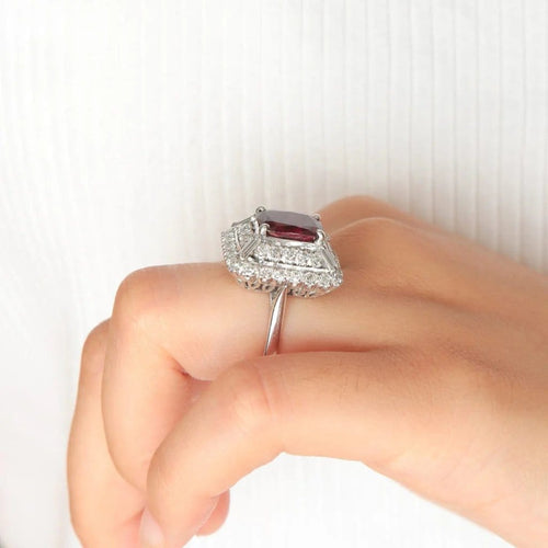 Bague 49 Bague marguerite rubis birman et diamants en or blanc 18 ct 58 Facettes 1