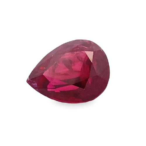 Rubis du Siam 4,47 ct taille poire 58 Facettes