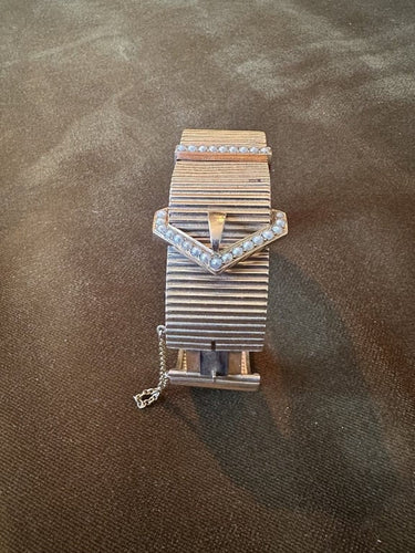 e3a89040-c0f8-43ee-3d3f-fafa13ea4b00