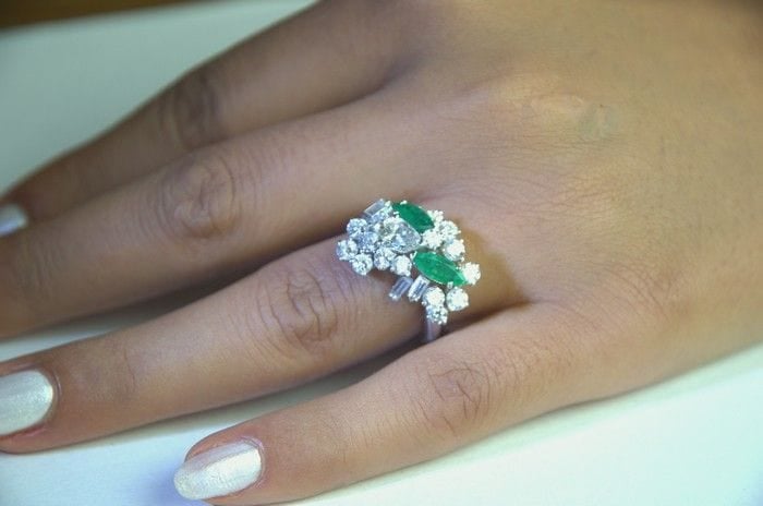 247e9ec6-6812-4352-59b9-8e195f858700