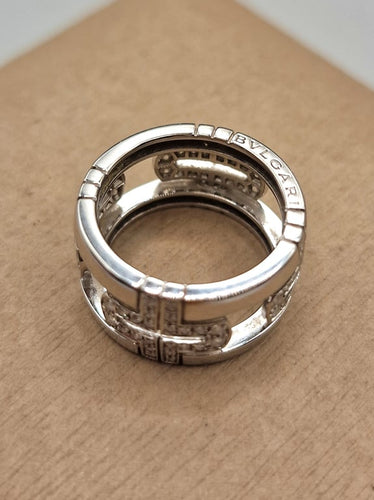 a5941651-725b-455b-37cd-e70e3213dd00