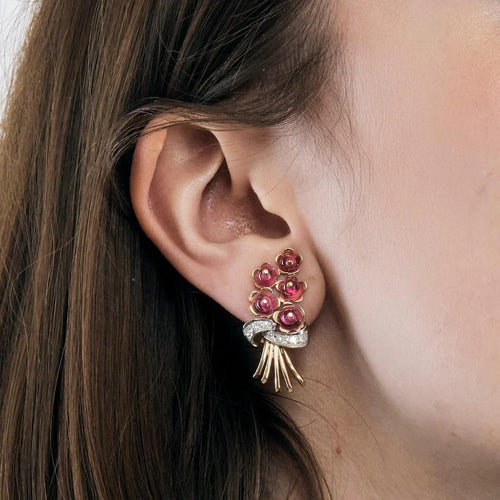 Boucles d'oreilles Boucles d'oreilles vintage grappe en or jaune, rubis et diamants 58 Facettes