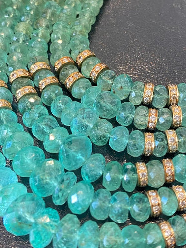 354fc6e4-abda-41d0-6056-01b18b769500