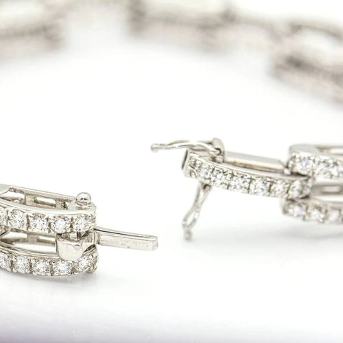 Bracelet CLASS - Bracelet à maillons en or blanc 18 ct et diamants 58 Facettes D359742LF