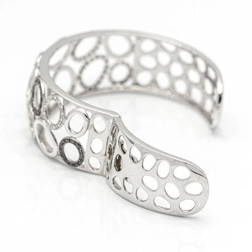 Bracelet Bracelet en or blanc 18 ct avec diamants 58 Facettes D359738LF