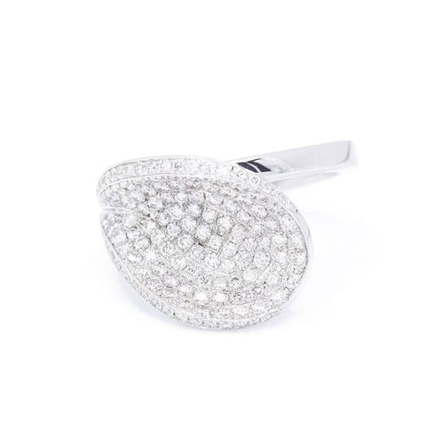 Bague 54.5 Bague pavée de diamants en or blanc 18 carats 58 Facettes D359899JC