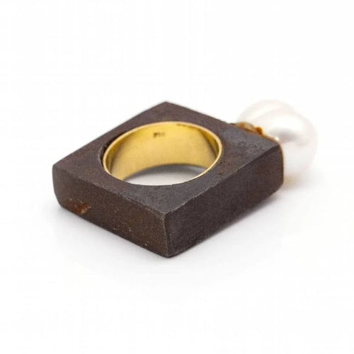 Bague 55 IRON - Bague en or jaune 18 ct avec perle baroque 58 Facettes D360263JE